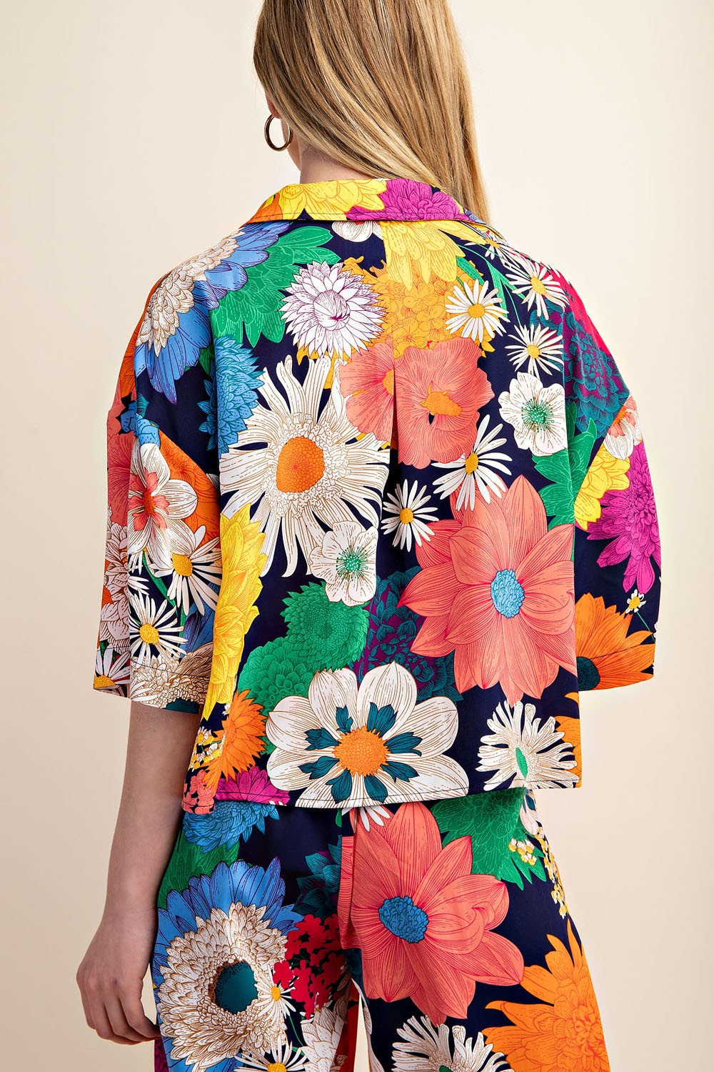 Vibrant Floral Print Cropped Button Down Shirt