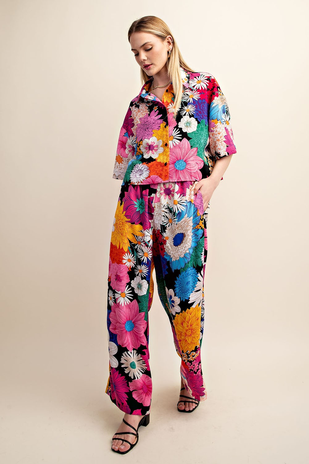 Vibrant Floral Print Cropped Button Down Shirt