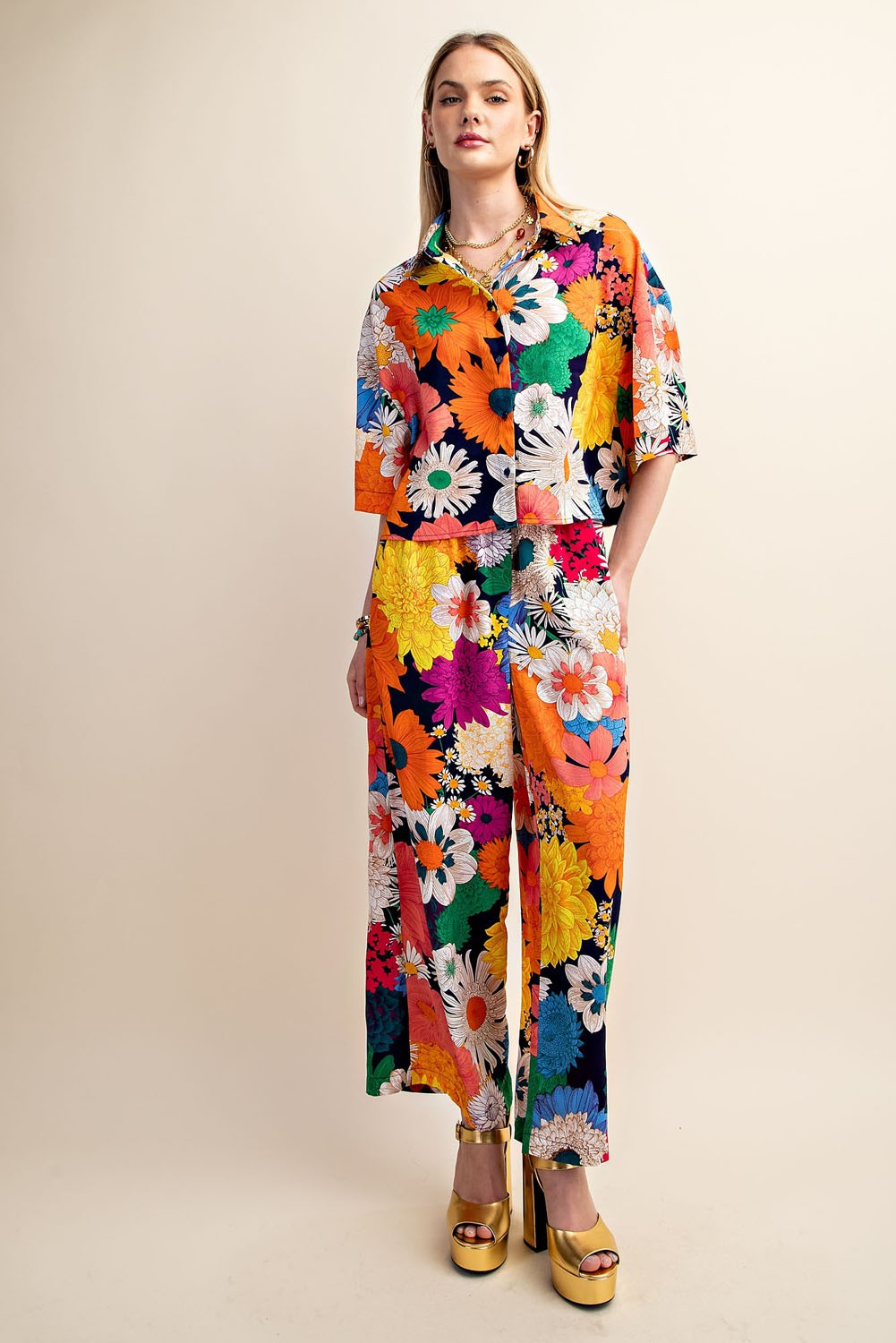 Vibrant Floral Print Cropped Button Down Shirt