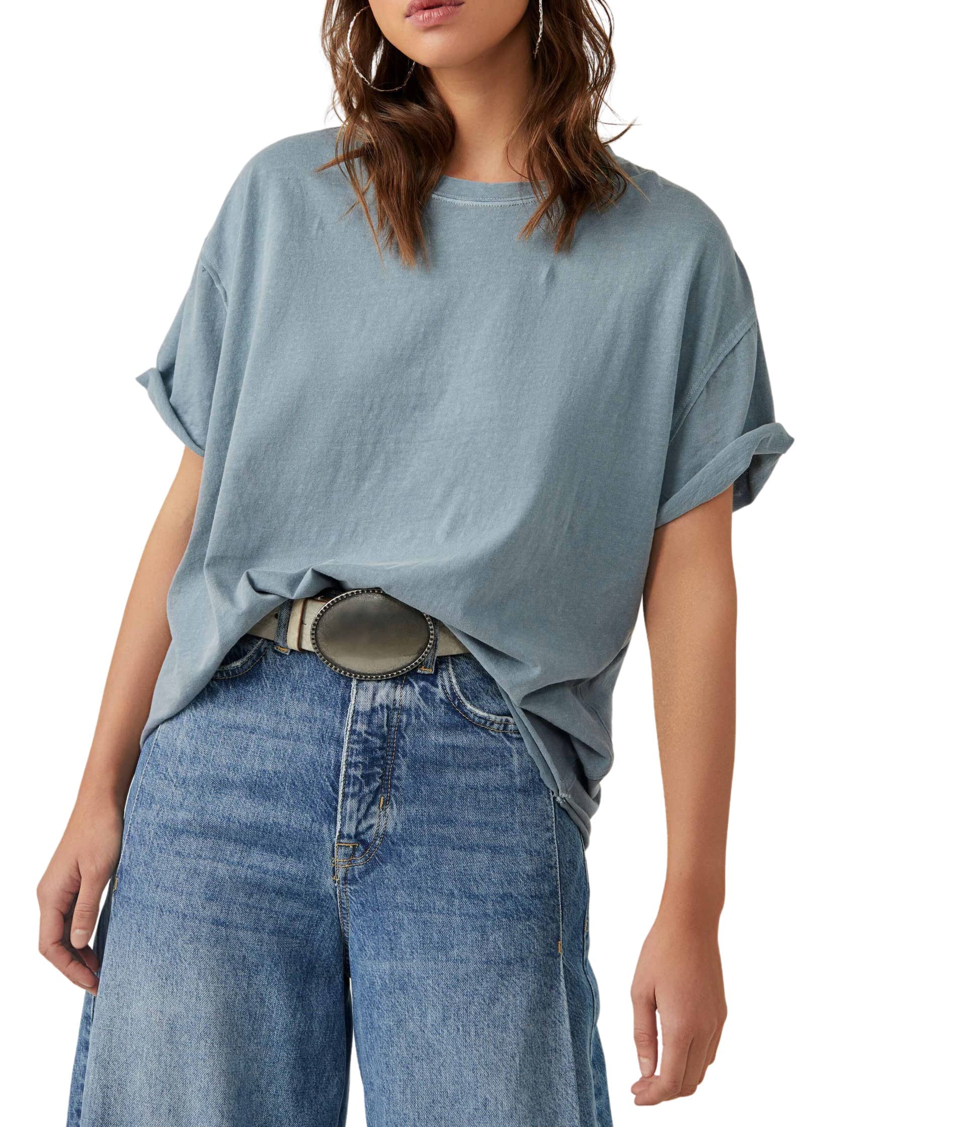 Nina Tee