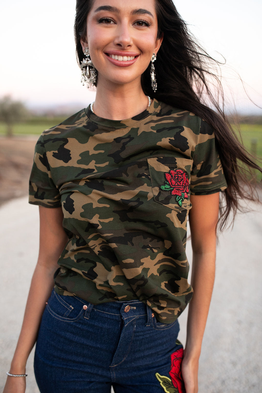 Camo Rosa Pocket Tee