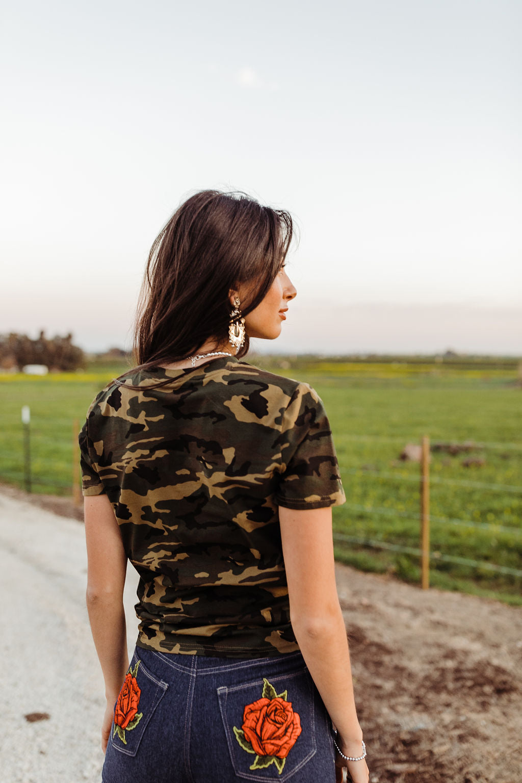 Camo Rosa Pocket Tee