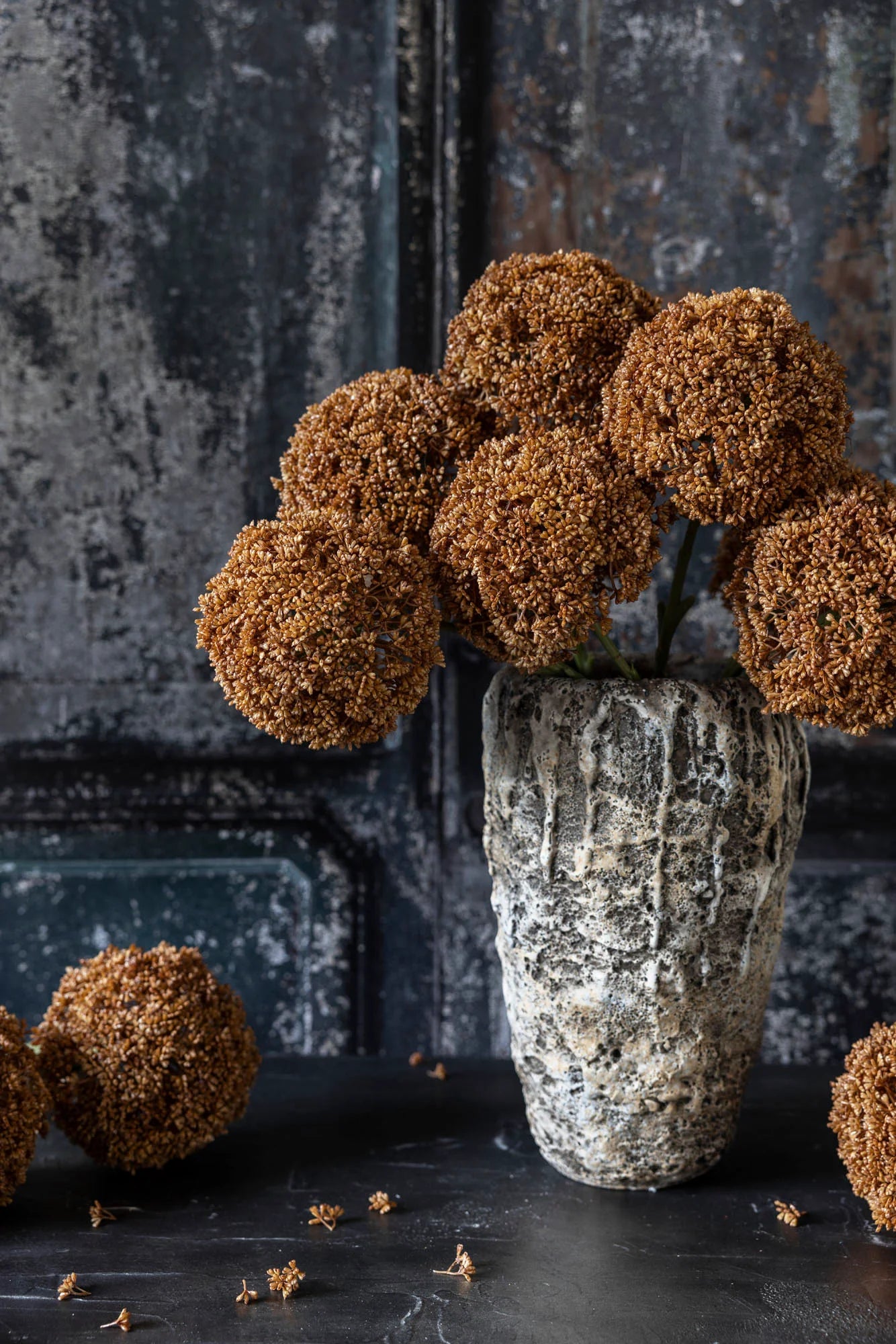 Artificial Allium, Umber