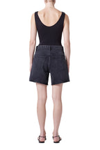 Dame Short