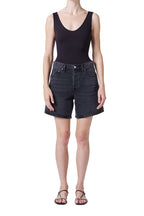 Dame Short